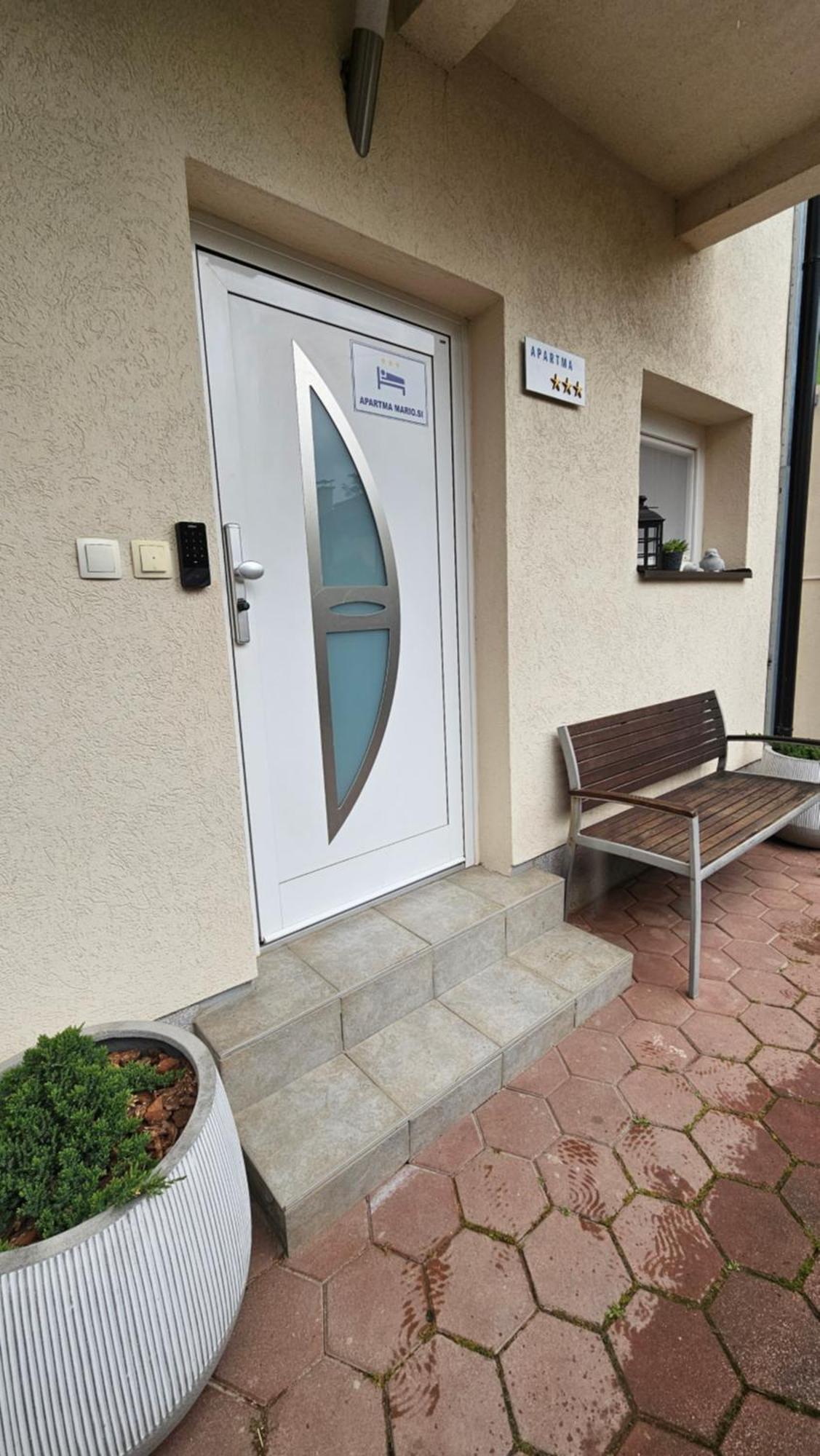 Apartment Mario Ptuj Extérieur photo
